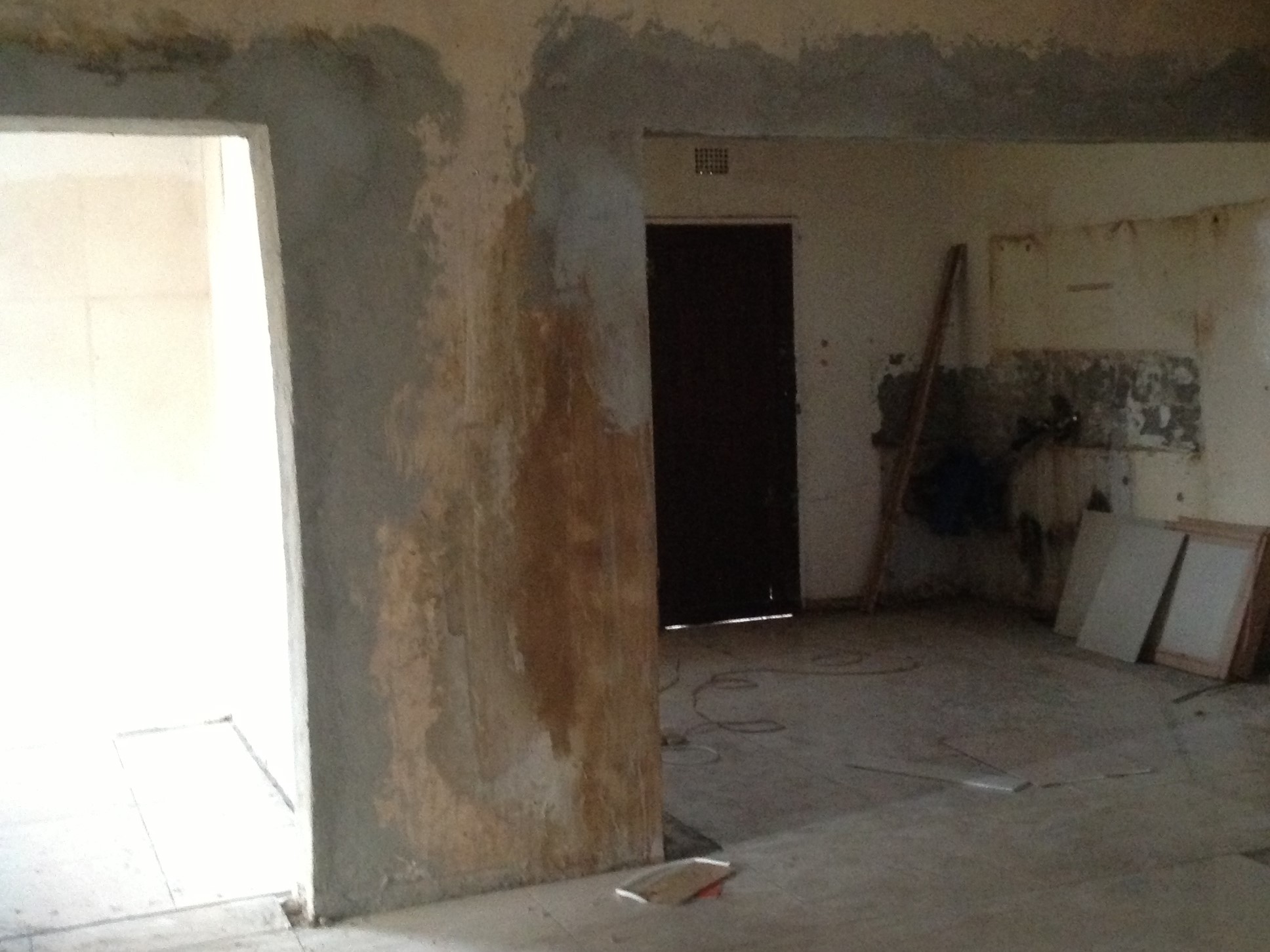 house before renovations2